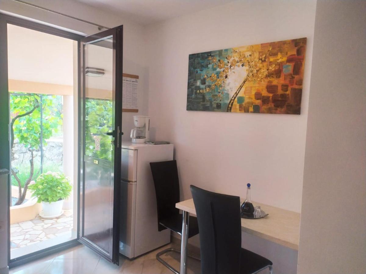 Rimbaldo Apartments 克尔克 外观 照片