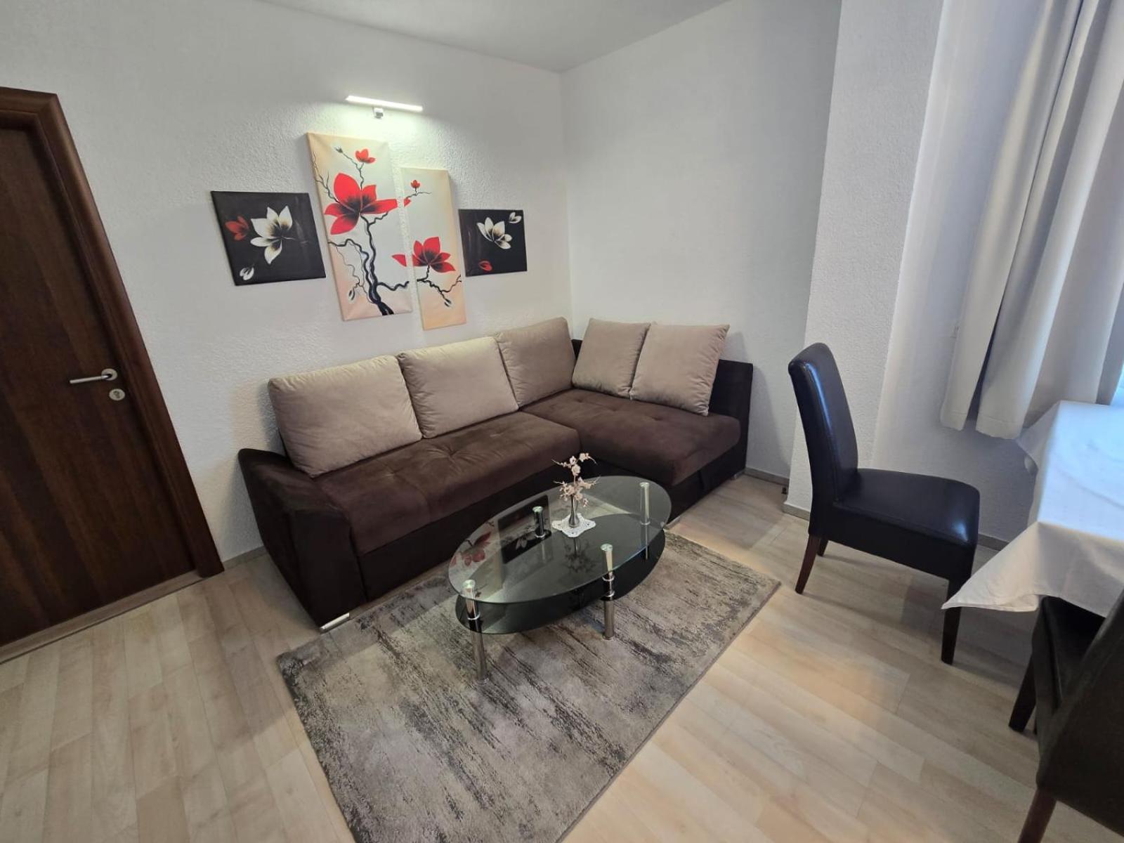 Rimbaldo Apartments 克尔克 外观 照片