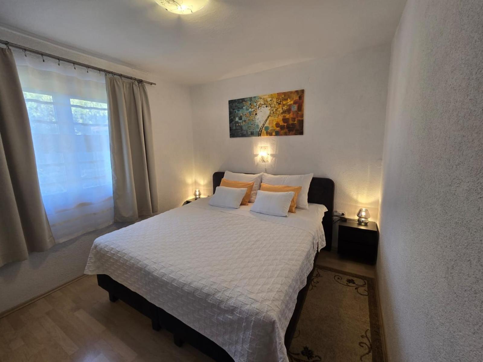 Rimbaldo Apartments 克尔克 外观 照片