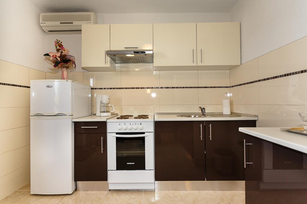 Rimbaldo Apartments 克尔克 外观 照片