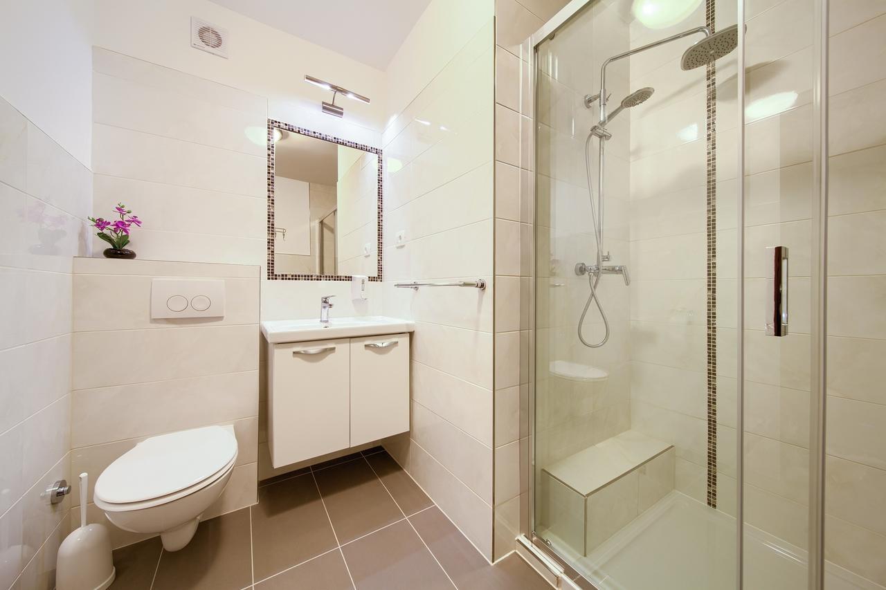 Rimbaldo Apartments 克尔克 外观 照片