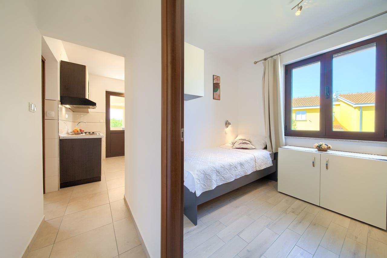 Rimbaldo Apartments 克尔克 外观 照片