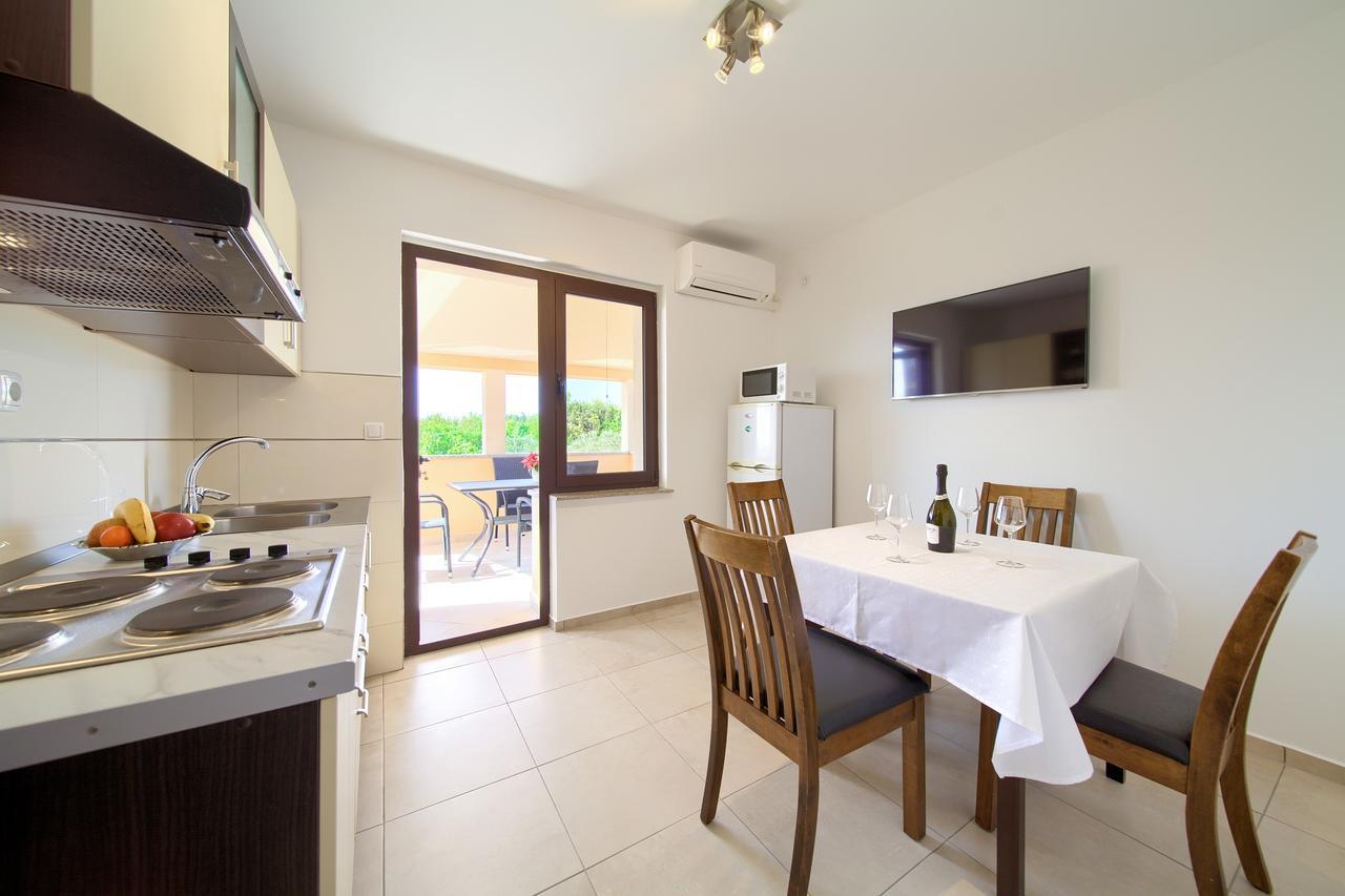 Rimbaldo Apartments 克尔克 外观 照片